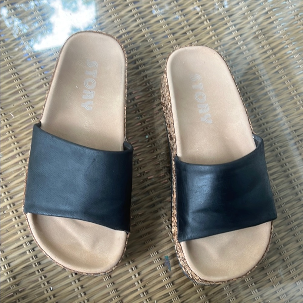 Story of My Dress Black and Tan Sandals with Espadrille Trim